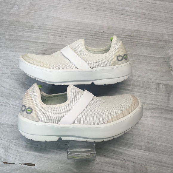 OOFOS OOMG White Mesh Low Sport Recovery Comfort Shoe Women’s Size 5 - Picture 6 of 10